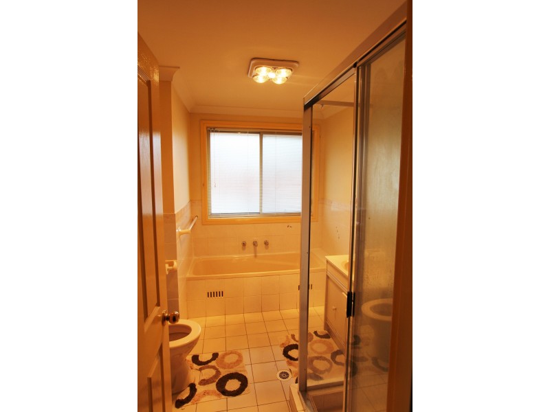 23A Bugong Street, Prestons NSW 2170