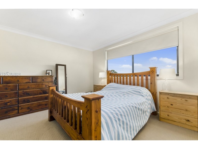 32 Bruce Street, Unanderra NSW 2526