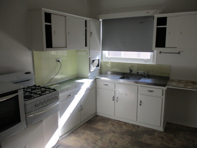 29 Charles Road, Fairy Meadow NSW 2519