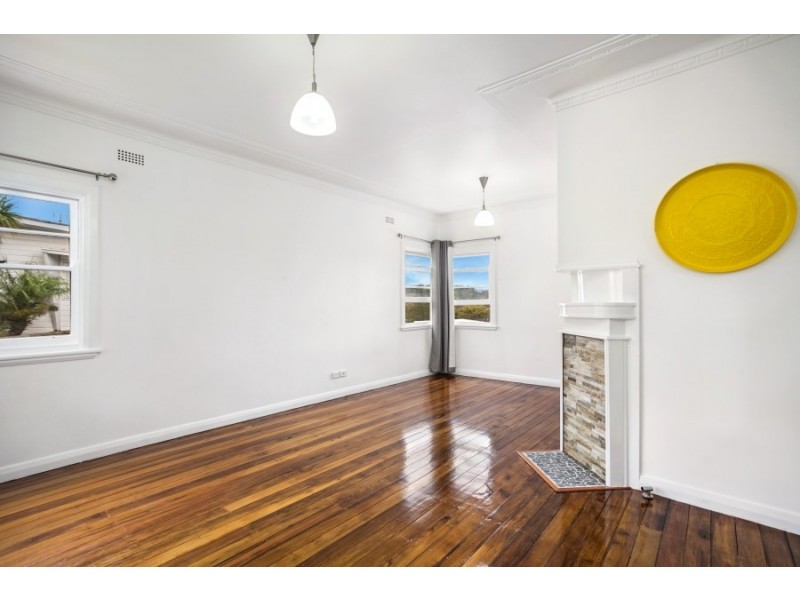 37 Figtree Crescent, Figtree NSW 2525