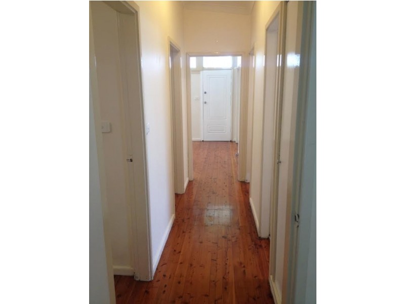 16 Davies Crescent, Mount Warrigal NSW 2528