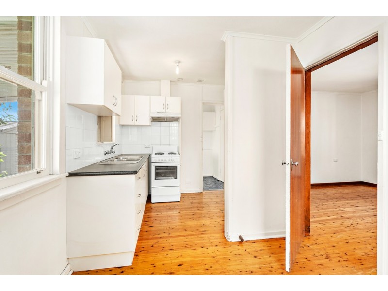 18 Spofforth Street, Warilla NSW 2528
