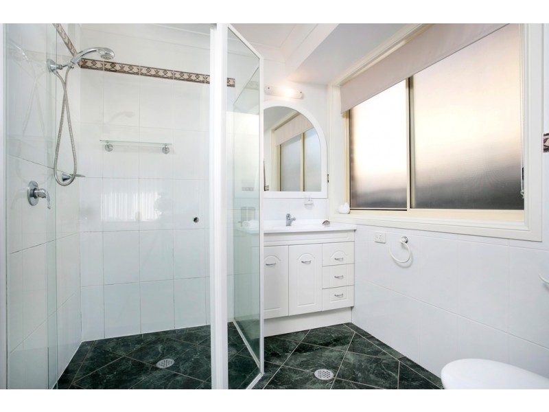 3 Sorensen Drive, Figtree NSW 2525