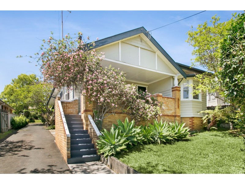 9 Dempster Street, West Wollongong NSW 2500