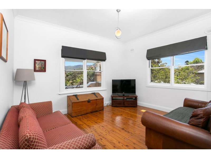 9 Dempster Street, West Wollongong NSW 2500