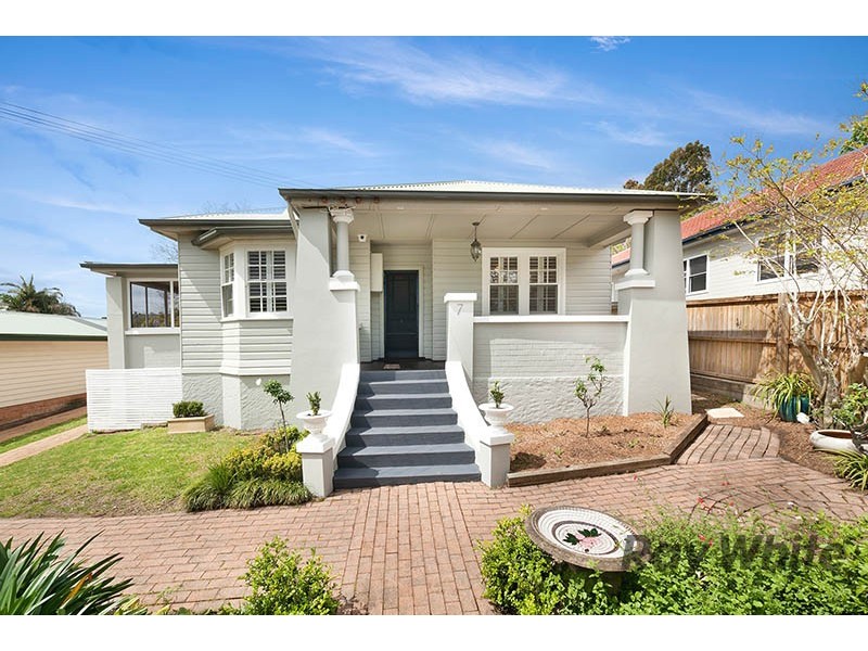 7 Dempster Street, West Wollongong NSW 2500