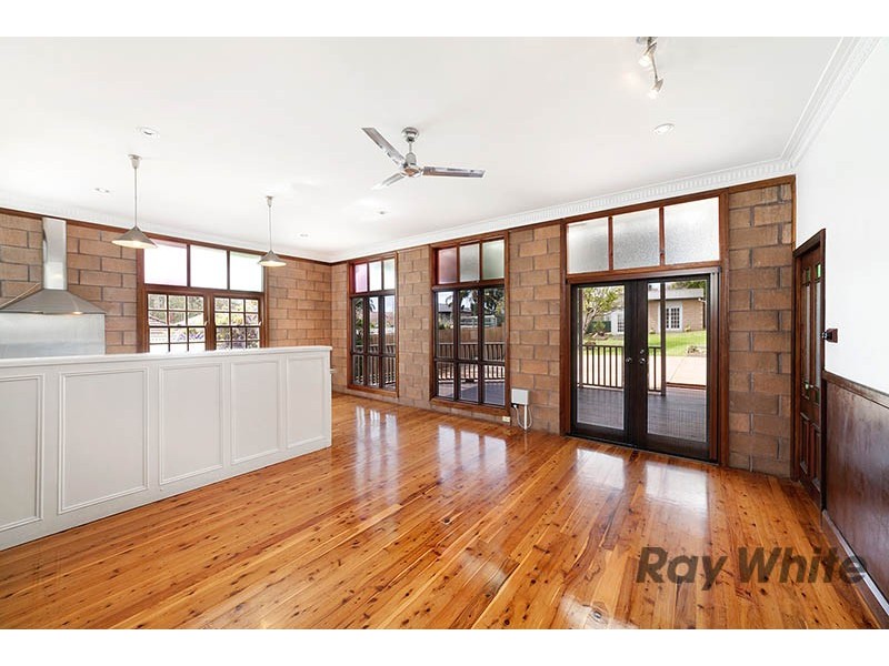 7 Dempster Street, West Wollongong NSW 2500