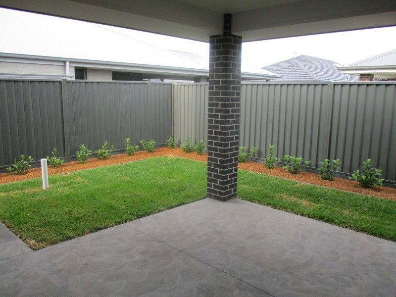 2 Bayview Cresent, Haywards Bay NSW 2530