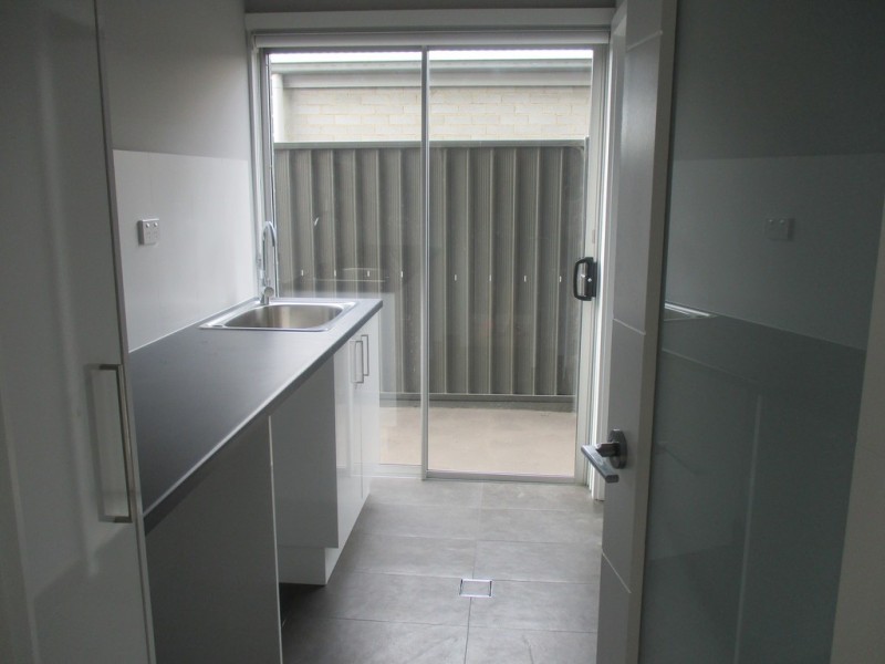 2 Bayview Cresent, Haywards Bay NSW 2530