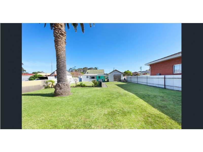 13 The Avenue, Corrimal NSW 2518