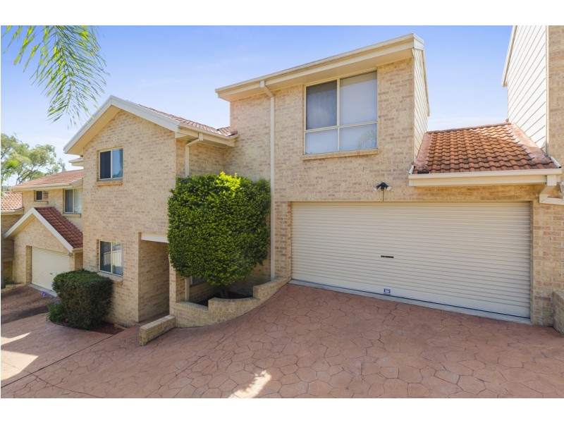 2/46 Central Road, Unanderra NSW 2526