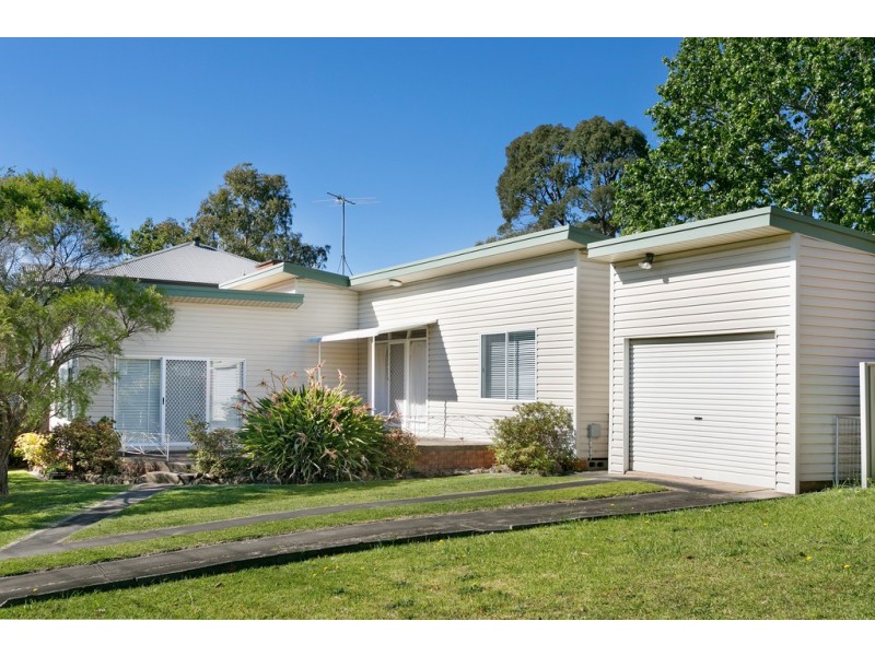 22 Booyong Street, West Wollongong NSW 2500