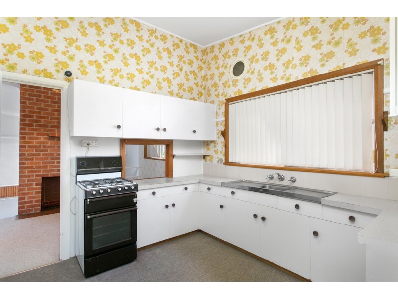 22 Booyong Street, West Wollongong NSW 2500