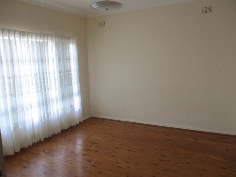 54 Robertson Street, Port Kembla NSW 2505