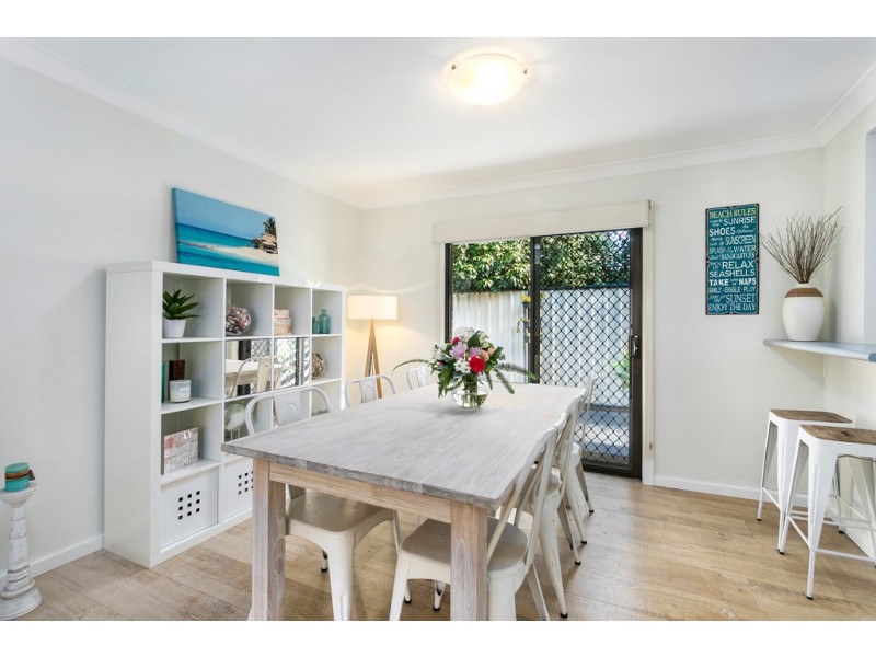 26 McAndrew Crescent, Mangerton NSW 2500