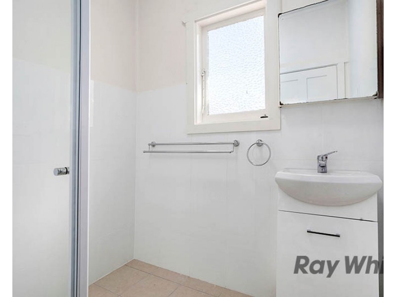 8 Dudley Street, Wollongong NSW 2500
