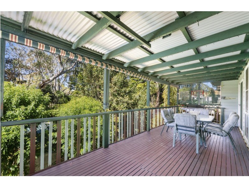 3 Mountain Avenue, Woonona NSW 2517