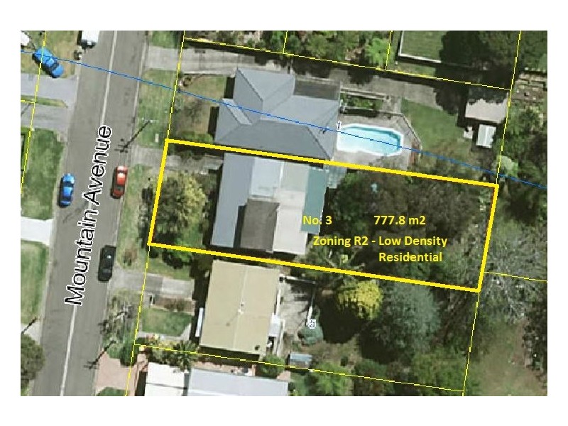 3 Mountain Avenue, Woonona NSW 2517