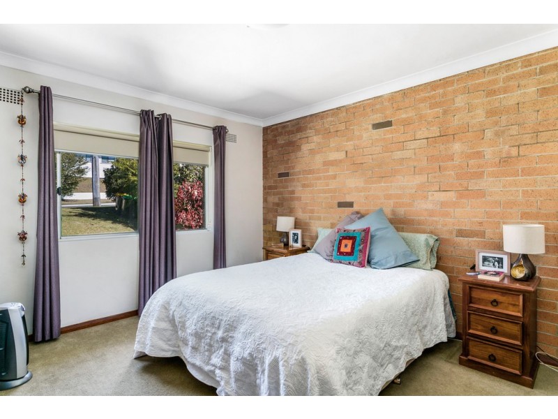 8 Bellebrae Avenue, Mount Ousley NSW 2519