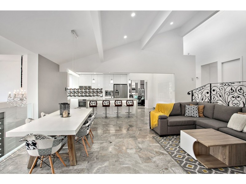 35 Odenpa Road, Cordeaux Heights NSW 2526