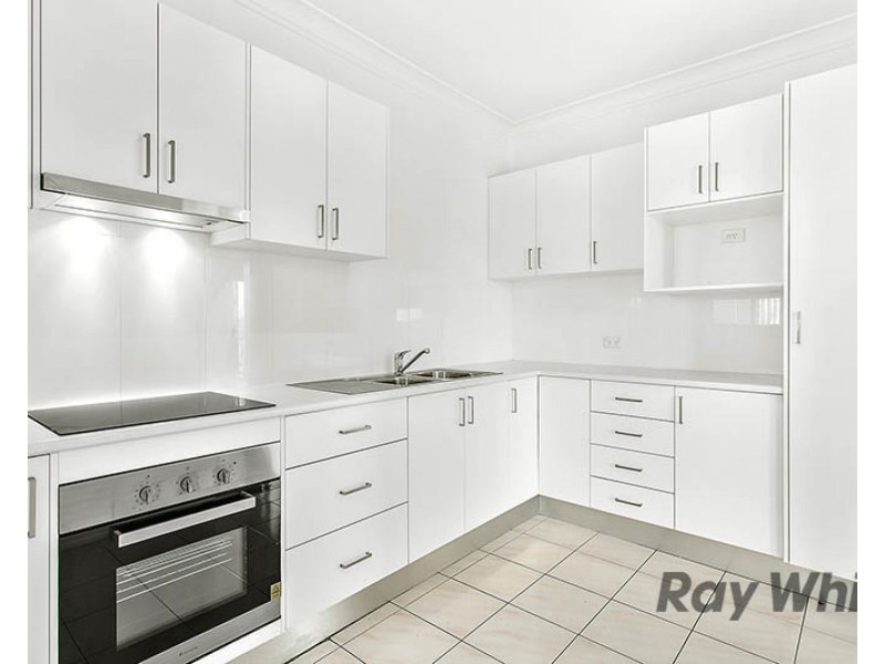 24 Maynes Parade, Unanderra NSW 2526