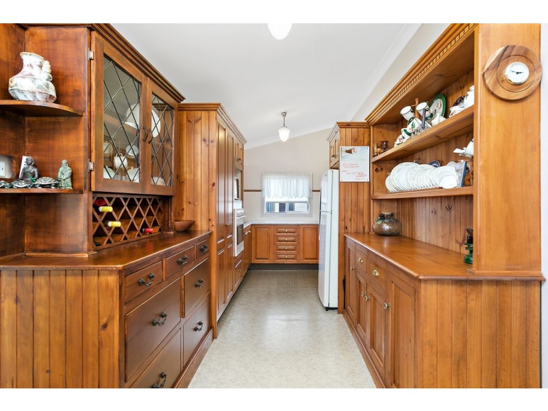 13 McKenzie Avenue, Wollongong NSW 2500