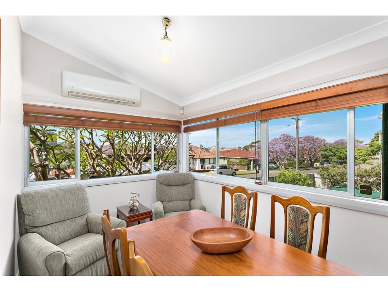 13 McKenzie Avenue, Wollongong NSW 2500