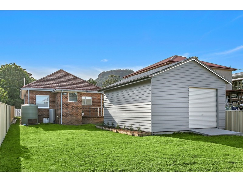 35 Braeside Avenue, Keiraville NSW 2500