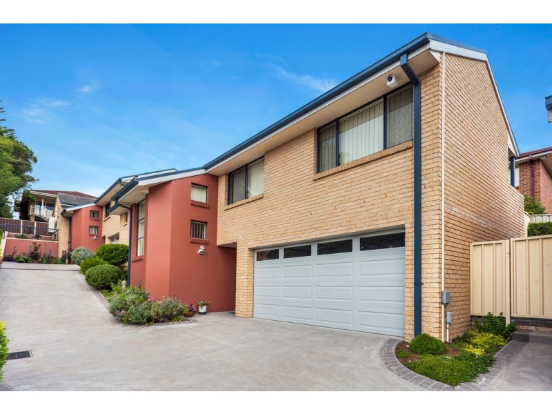 2/21 Cochrane Street, West Wollongong NSW 2500