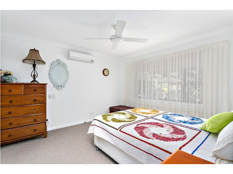 1/10 Cameron Place, Figtree NSW 2525