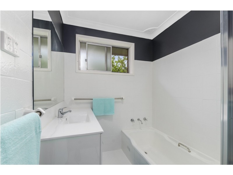 22A Midgley Street, Corrimal NSW 2518