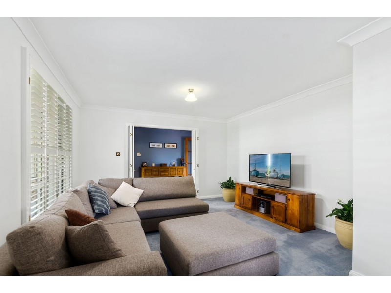 34 Taminga Crest, Cordeaux Heights NSW 2526