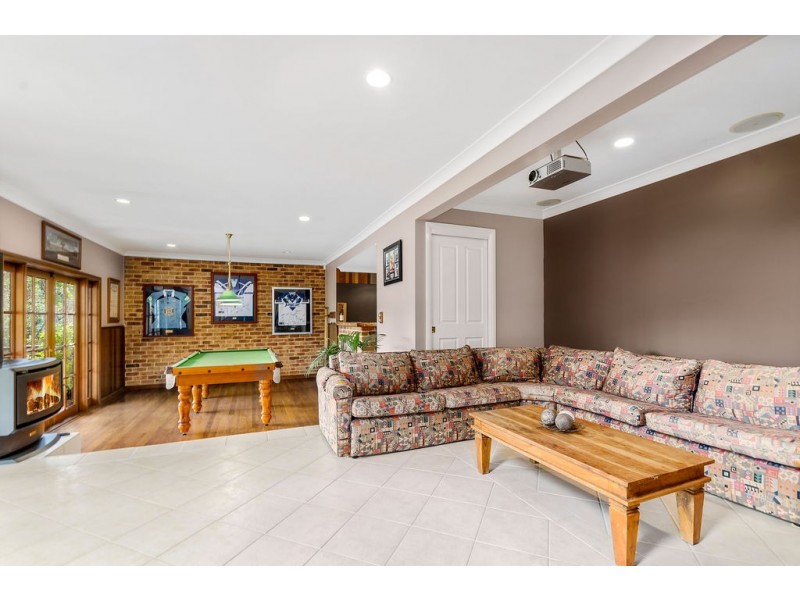 34 Taminga Crest, Cordeaux Heights NSW 2526