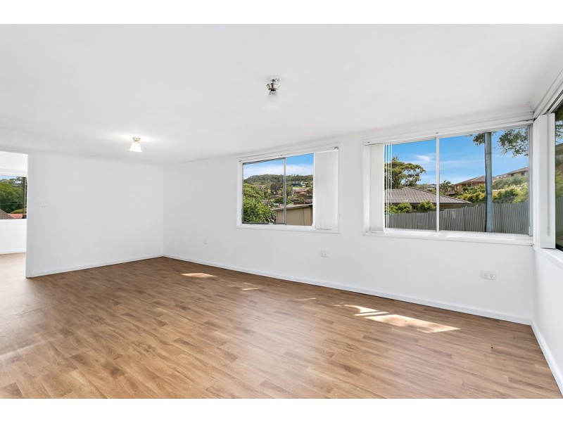6 Wirri Place, Berkeley NSW 2506
