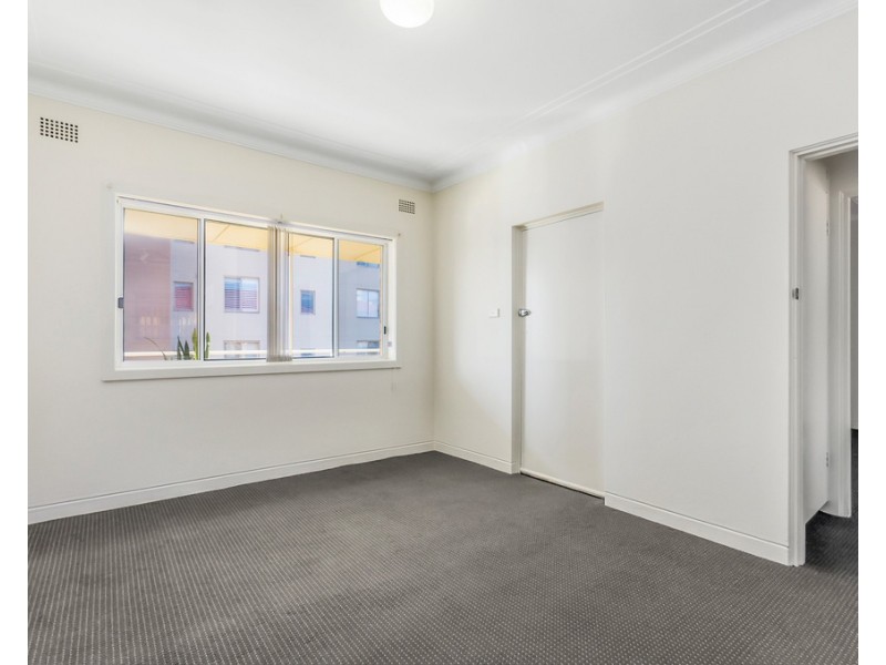 8/18 Church Street, Wollongong NSW 2500