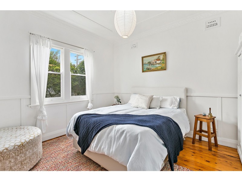 4 David Street, West Wollongong NSW 2500