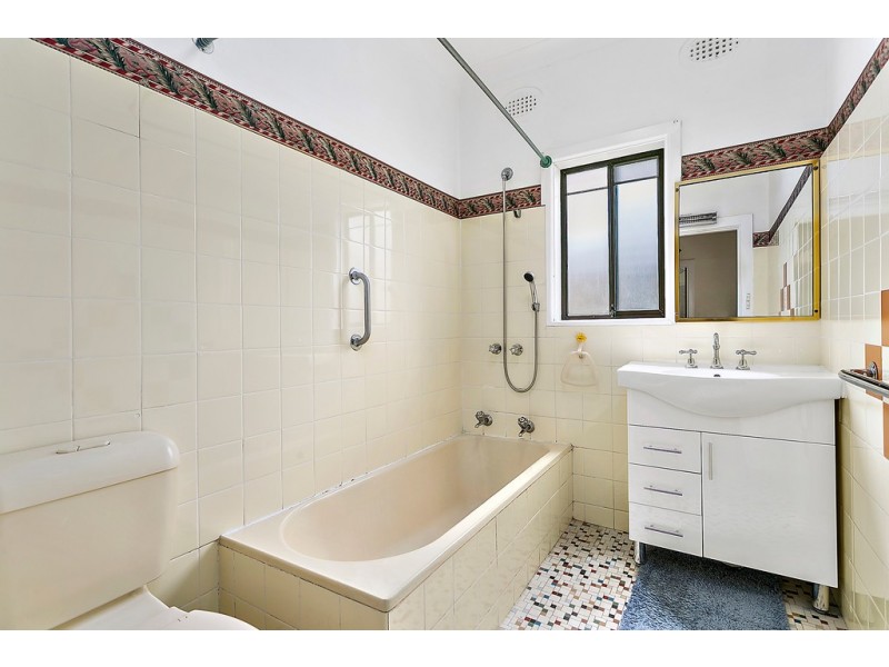 34 Murranar Road, Towradgi NSW 2518