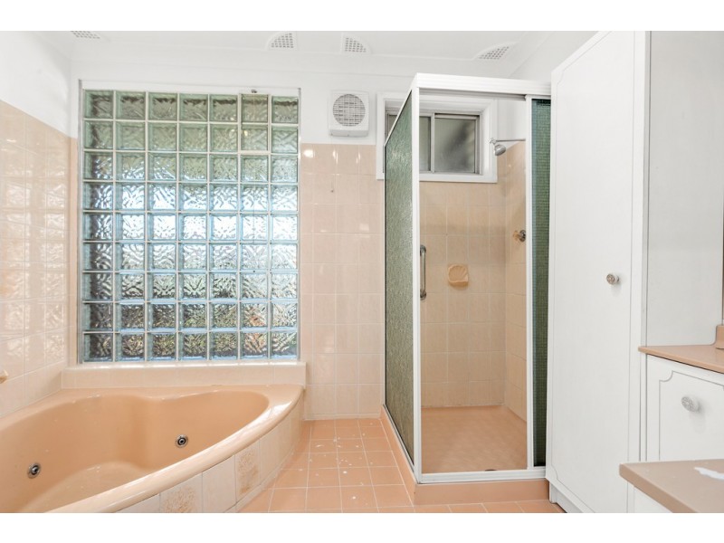 53 Phillip Crescent, Barrack Heights NSW 2528