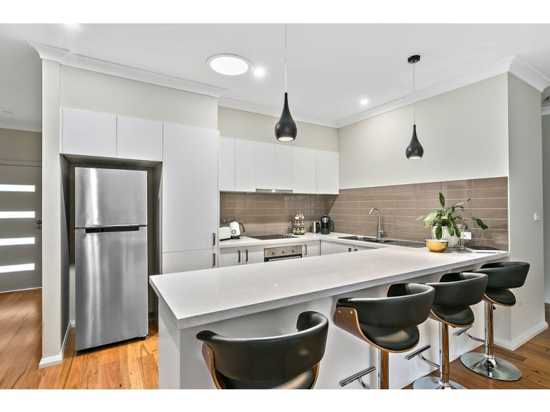 20A McGrath Street, Fairy Meadow NSW 2519