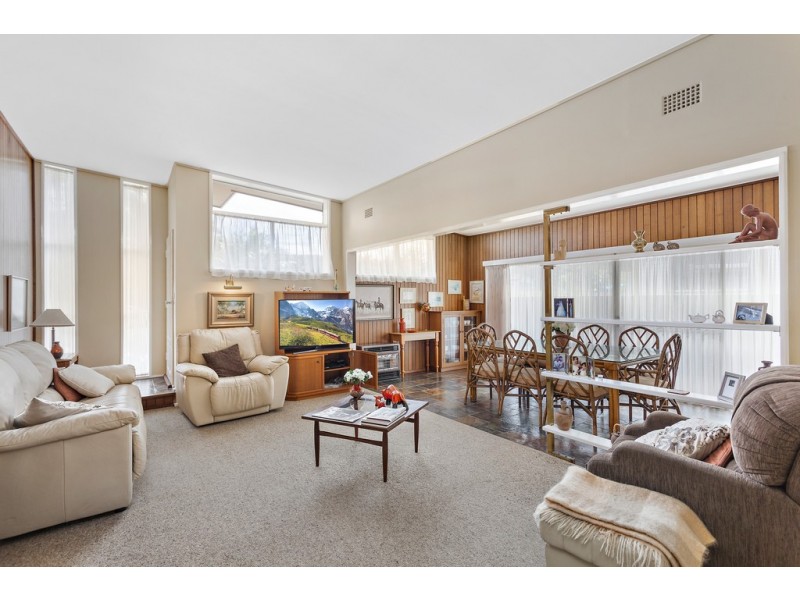 27 Spinks Road, East Corrimal NSW 2518