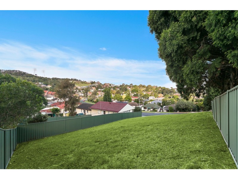 22 Nottingham Street, Berkeley NSW 2506