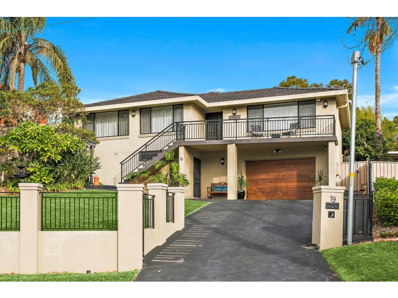 19 Parkview Grove, Mount Ousley NSW 2519