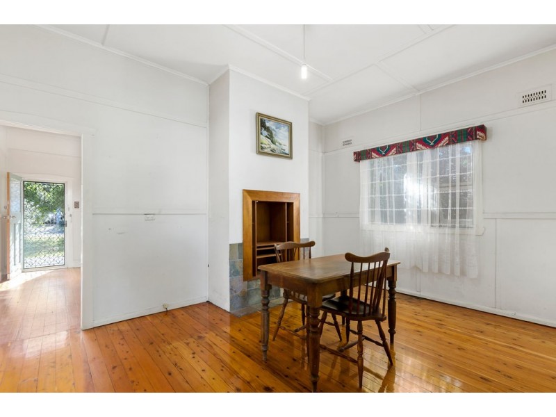 7 Farrell Street, Balgownie NSW 2519