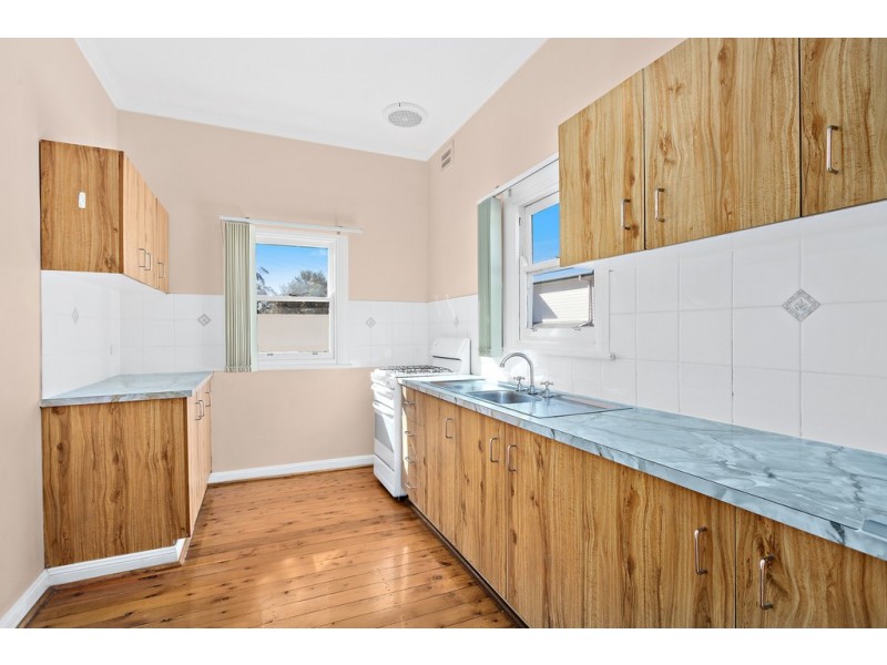 11A Fisher Street, West Wollongong NSW 2500