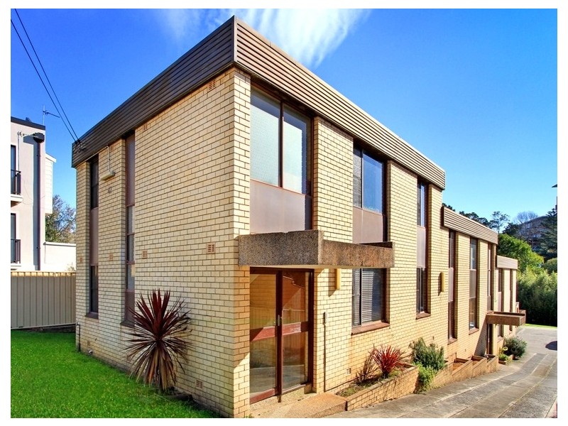 1/42 Rowland Avenue, Wollongong NSW 2500