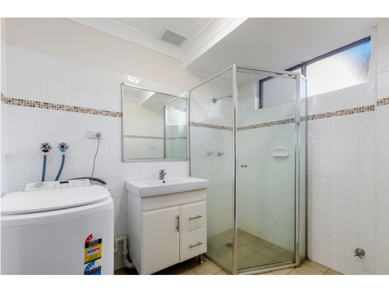 1/42 Rowland Avenue, Wollongong NSW 2500