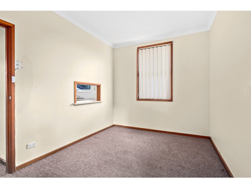 9 Eager Street, Corrimal NSW 2518