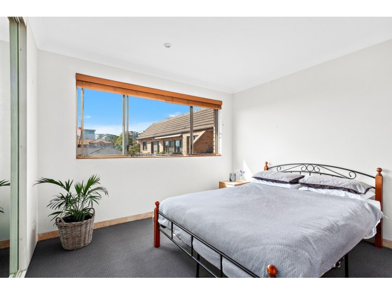 12/12 Keira Street, Wollongong NSW 2500
