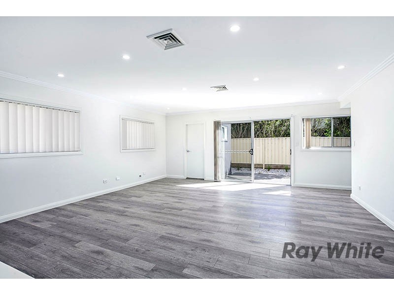 6 / 12 Popes Road, Woonona NSW 2517