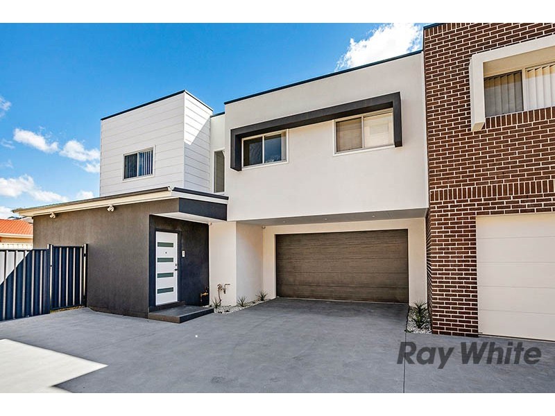 6 / 12 Popes Road, Woonona NSW 2517